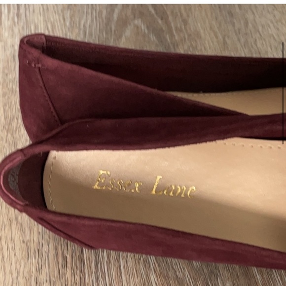 Essex Lane Suede Deep Wine Pointed Flat / Size 9.5 - Picture 2 of 5